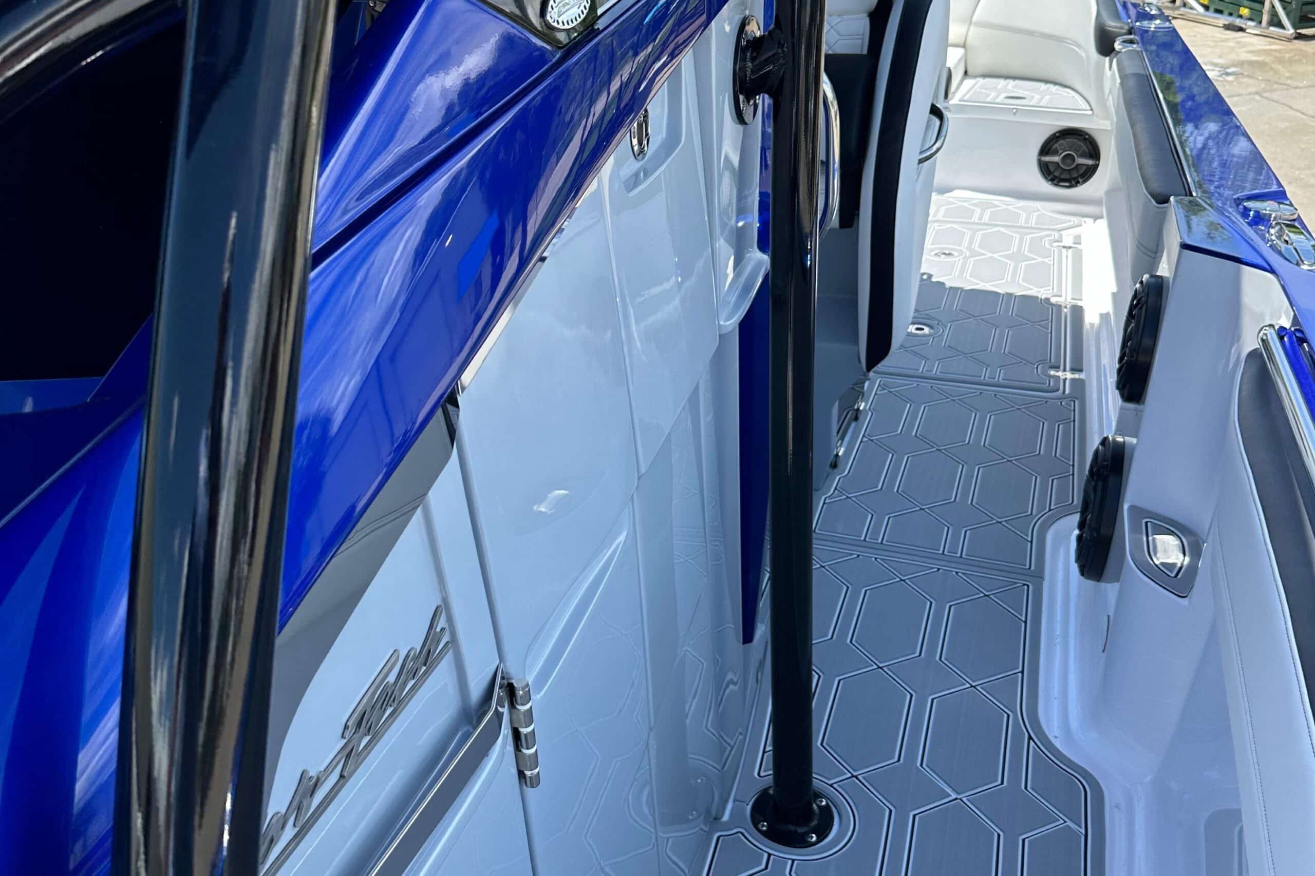 Interior Picture of 2025 Nor-Tech 390 Sport