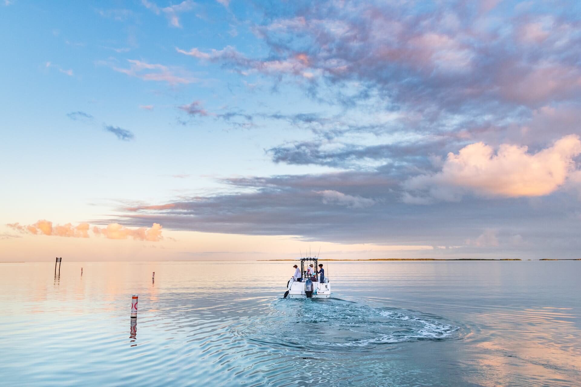 Boat traveling through Fort Meyers